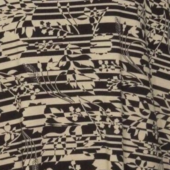 NWT LuLaRoe Irma - Picture 2 of 4